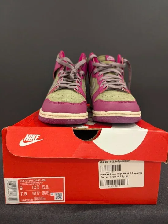 WMNS Nike Dunk High - Sz 9W - Dynamic Berry / Grand Purple Heather - Picture 3 of 7